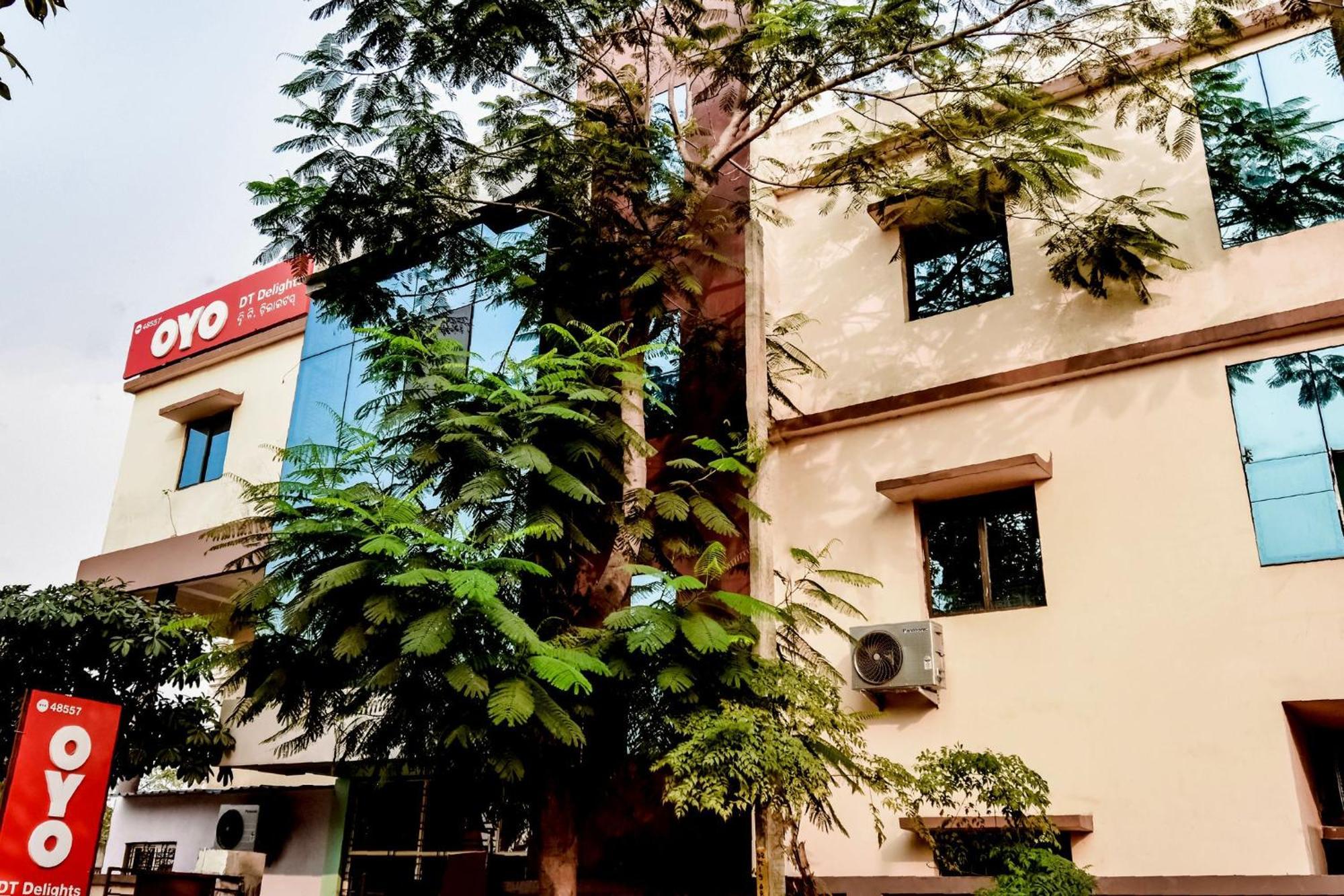 OYO48557 Dt愉悦酒店 布巴内什瓦尔 外观 照片